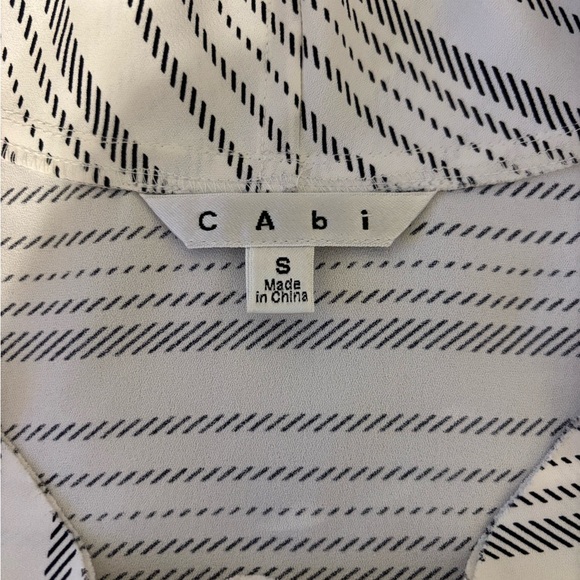 CAbi White and Gray Boxy Polo Blouse - Picture 2 of 8